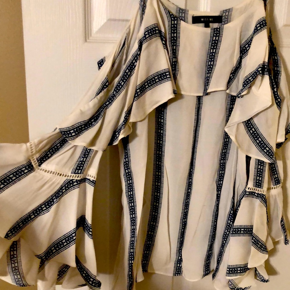 Cold shoulder bell sleeve top